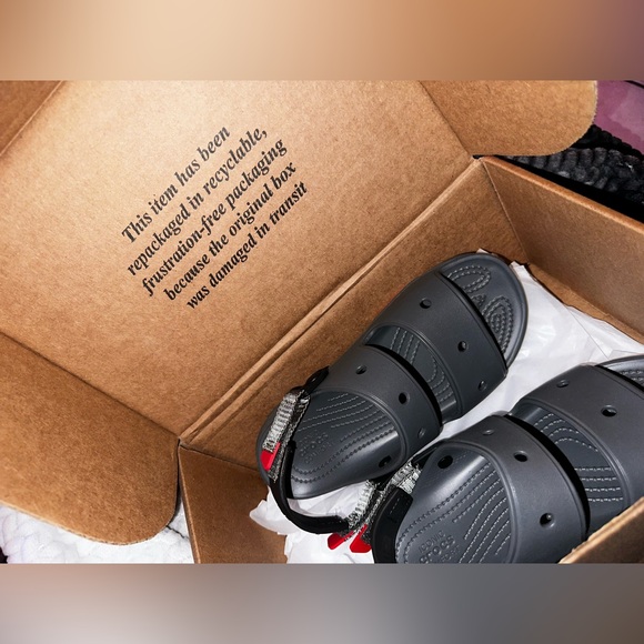 Crocs - Picture 10 of 10